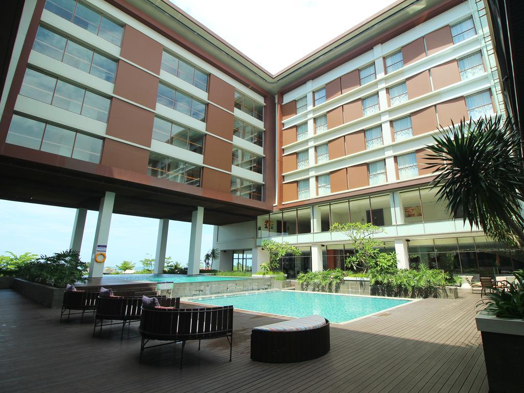 Mercure Padang Padang  Exterior photo